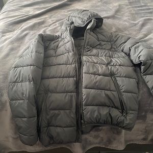 Forever 21 mens large puffer jacket